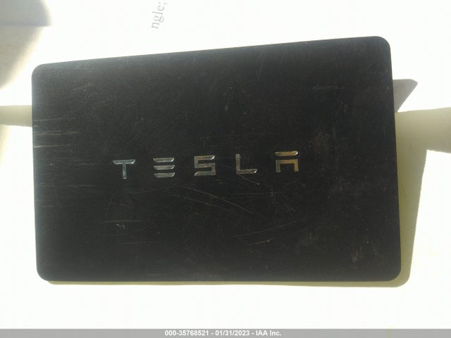 2021 Tesla Model Y, VIN: 5YJYGAEE9MF270179