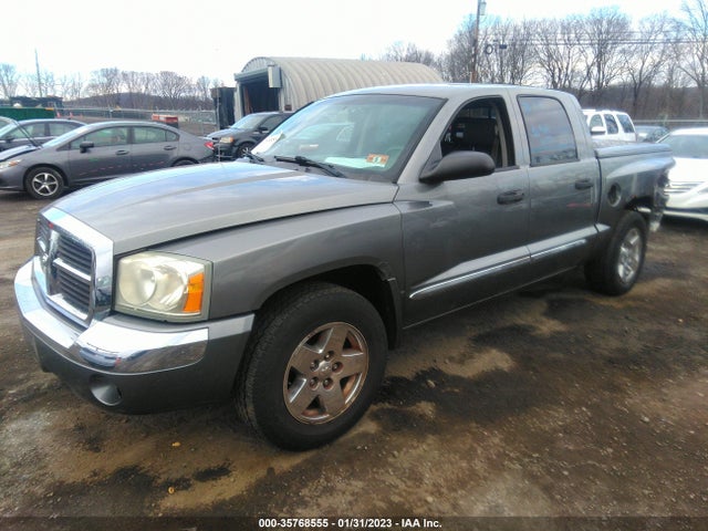 Dodge Dakota Laramie 2005 1D7HW58NX5S204868 Image 2