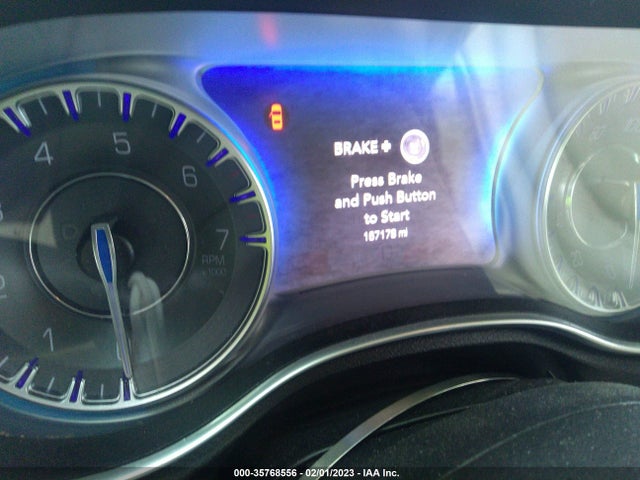Chrysler 300 300c 2015 2C3CCAEG0FH886992 Image 7