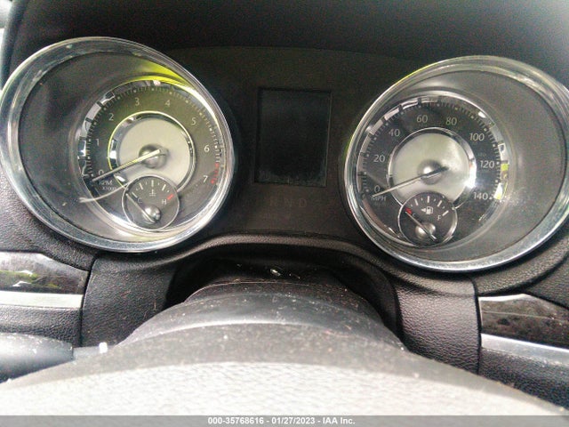 Chrysler 300 2011 2C3CA5CG8BH579788 Image 7