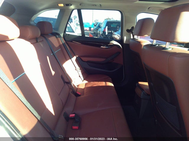BMW X1 2014 WBAVM1C56EVW53575 Image 8