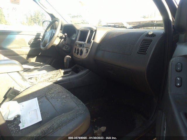 2006 FORD ESCAPE XLT VIN: 1FMCU93156KA51044