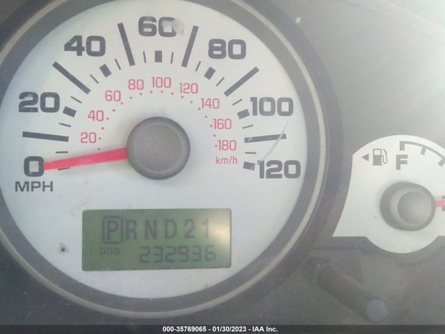 2006 FORD ESCAPE XLT VIN: 1FMCU93156KA51044