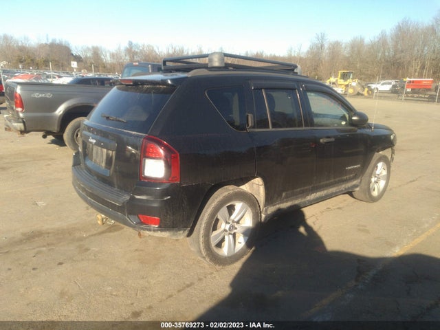 2016 Jeep Compass, VIN: 1C4NJDBB0GD789553