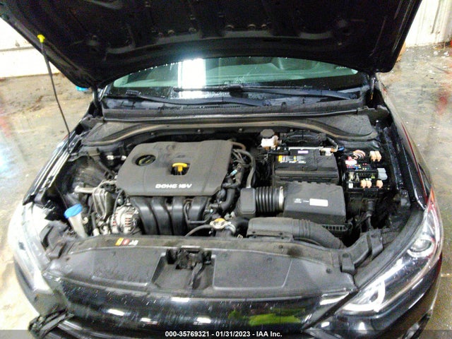 Hyundai ELANTRA SE 2018 5NPD74LF7JH318478 Image 11