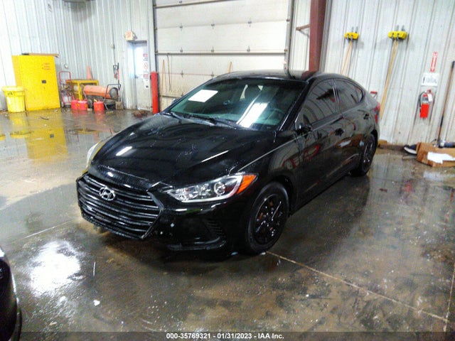 Hyundai ELANTRA SE 2018 5NPD74LF7JH318478 Image 2