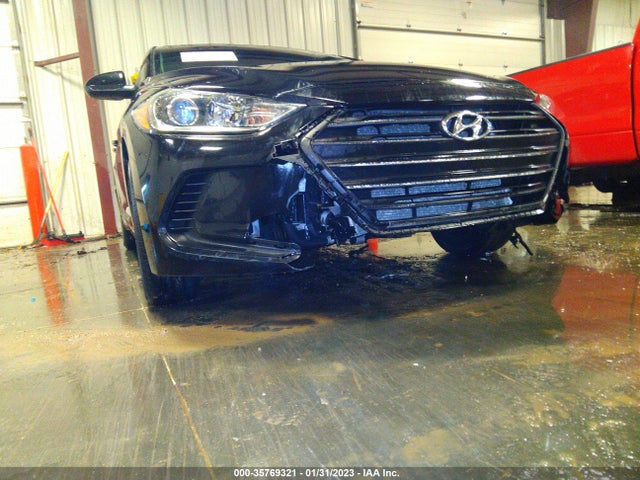 Hyundai ELANTRA SE 2018 5NPD74LF7JH318478 Image 7