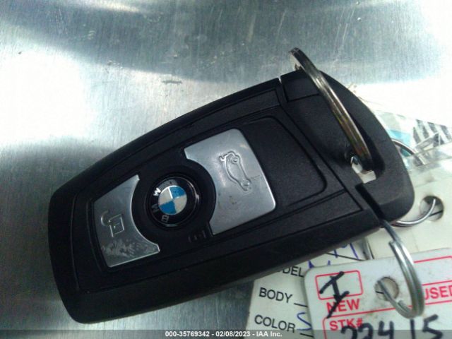 WBS3R9C56HK710057 BMW M4