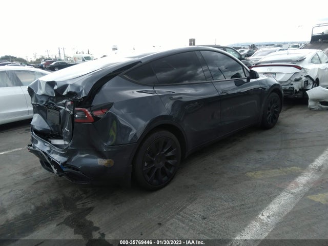 Tesla Model Y Long Range 2022 7SAYGAEE7NF340878 Image 4