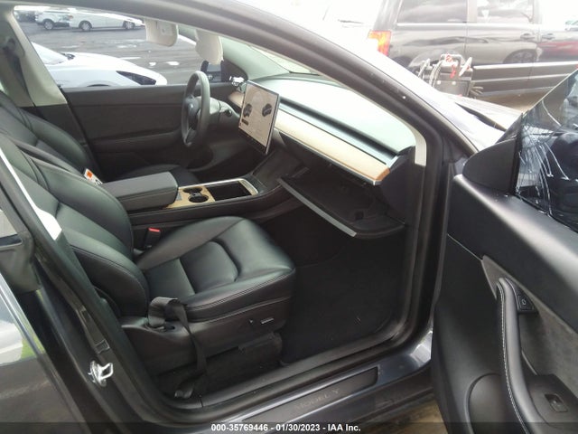 Tesla Model Y Long Range 2022 7SAYGAEE7NF340878 Image 5