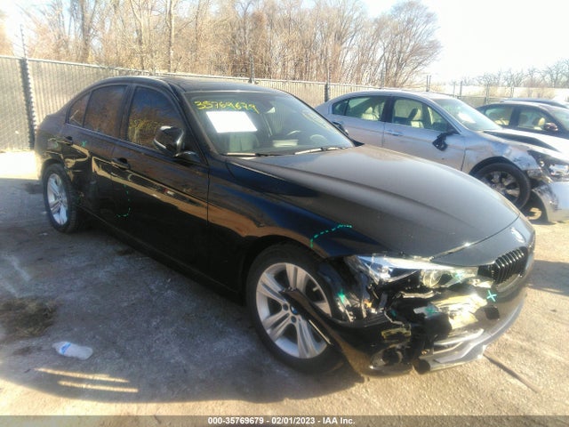 2016 WBA8E3C53GK500601 main image