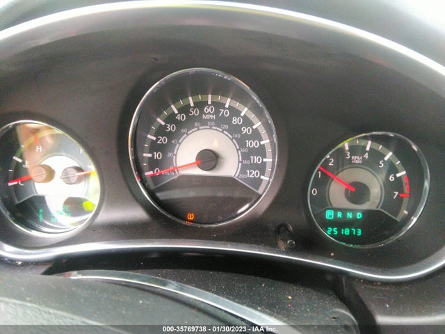 Chrysler 200 2011 1C3BC1FB2BN589626 Image 9
