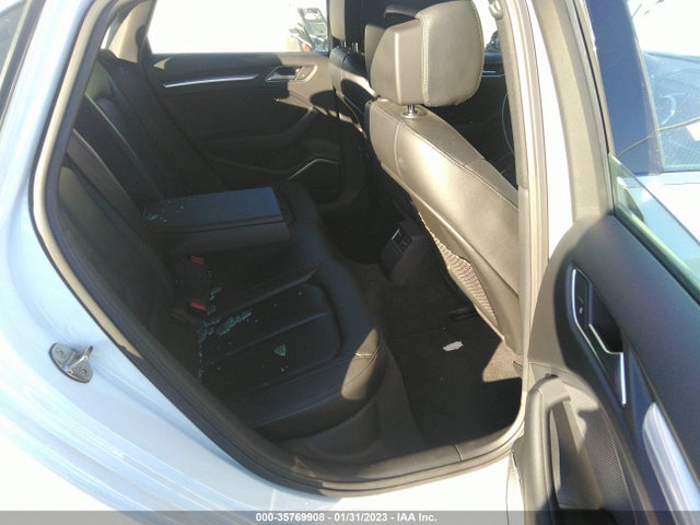2019 Audi A3, VIN: WAUJEGFF8K1027001