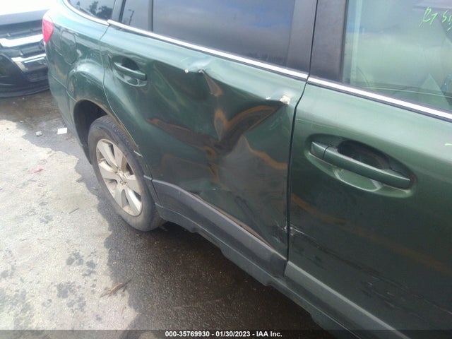4S4BRBKC6B3425270 Subaru Outback 2.5i Limited Pwr Moon