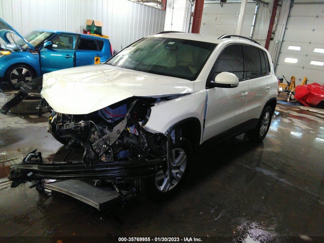WVGAV7AX9HK031866 Volkswagen TIGUAN