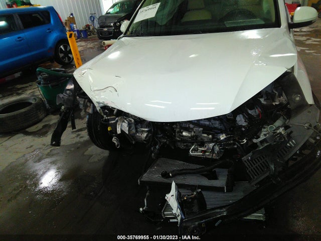 WVGAV7AX9HK031866 Volkswagen TIGUAN