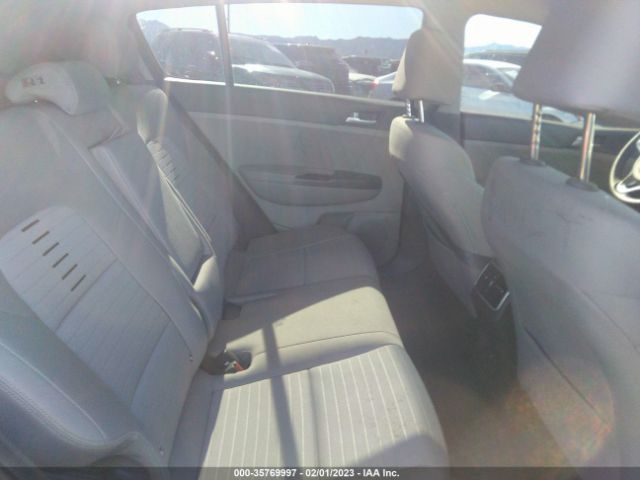 KNDPM3AC8J7433202 KIA Sportage Lx