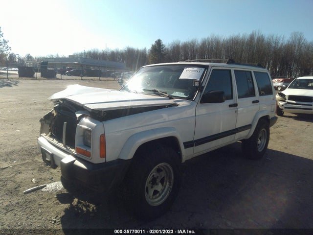 Jeep Cherokee 2000 1J4FF48S6YL108455 Image 2