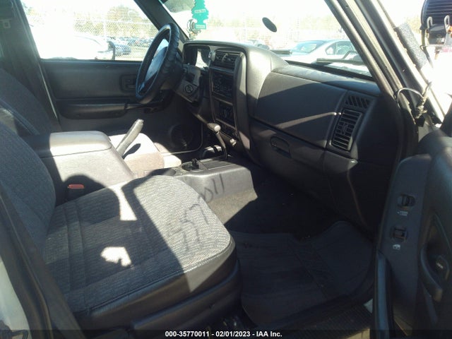 Jeep Cherokee 2000 1J4FF48S6YL108455 Image 6