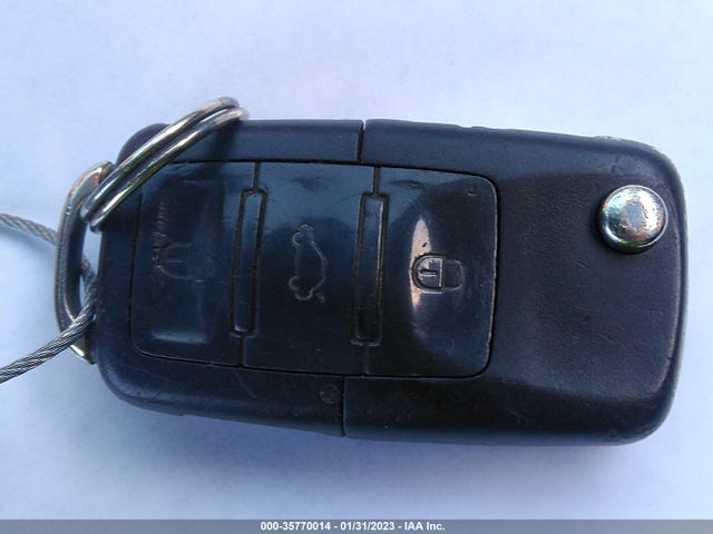 Volkswagen GTI 2007 WVWFV71KX7W043174 Image 3