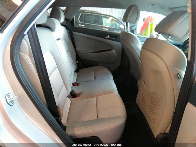 2016 HYUNDAI TUCSON SE VIN: KM8J33A43GU098258
