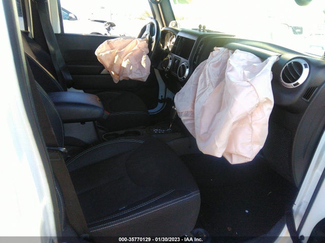 1C4BJWFG1EL181578 Jeep Wrangler Unlimited Rubicon