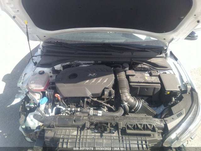 2022 Hyundai Veloster, VIN: KMHT36AH9NU012977