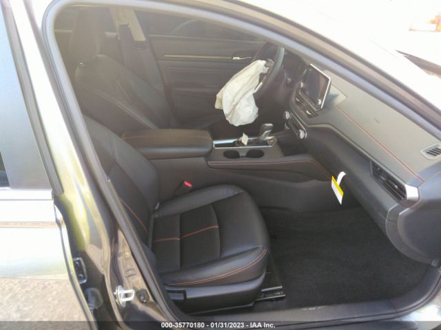 1N4BL4CV5NN343059 Nissan Altima 2.5 Sr