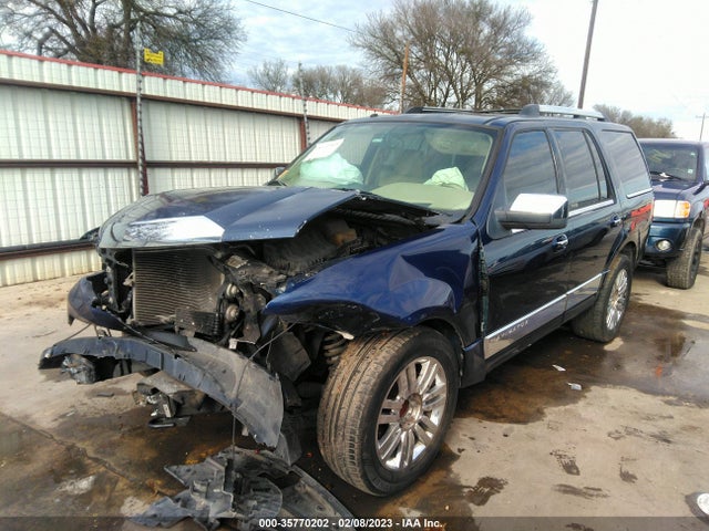 Lincoln Navigator 2008 5LMFU27568LJ02255 Image 2