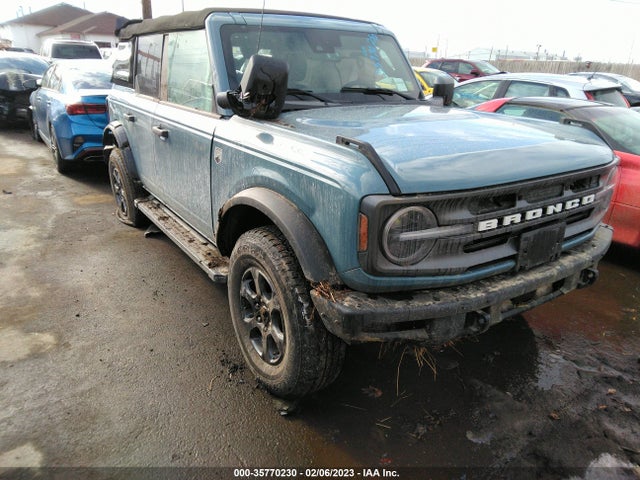 2022 Ford Bronco, VIN: 1FMDE5BH1NLB13590