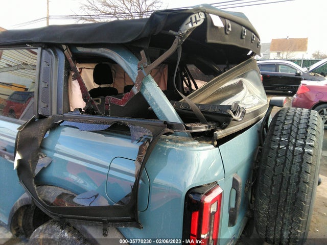 2022 Ford Bronco, VIN: 1FMDE5BH1NLB13590