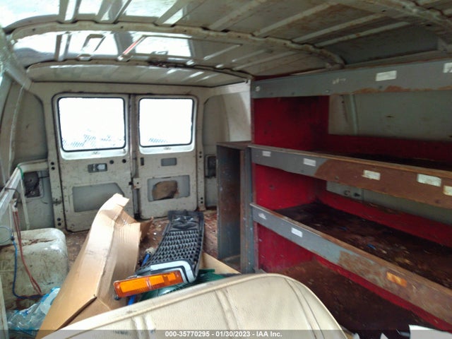 Dodge Ram Van B150 1983 2B7FB13H1DK364976 Image 9