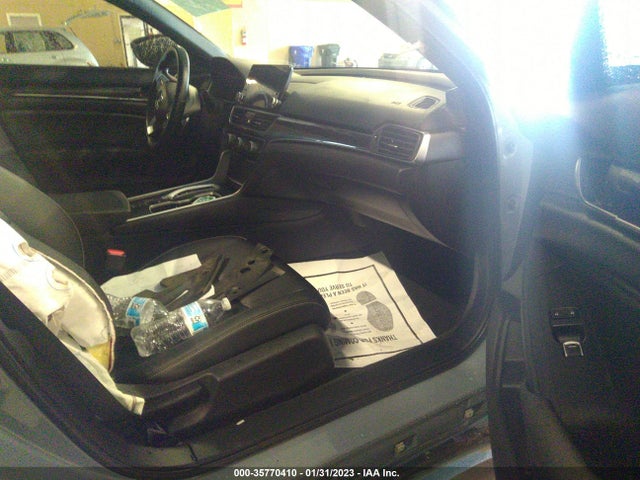 2022 Honda Accord, VIN: 1HGCV3F29NA004186