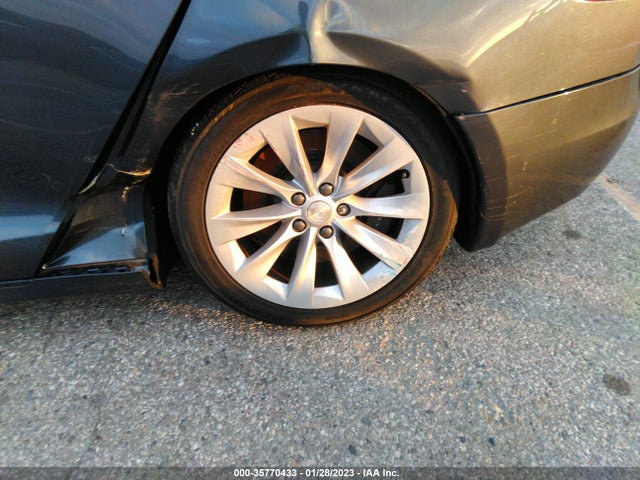 Tesla Model S 100d/90d/75d/60d/p100d 2017 5YJSA1E21HF190491 Image 13