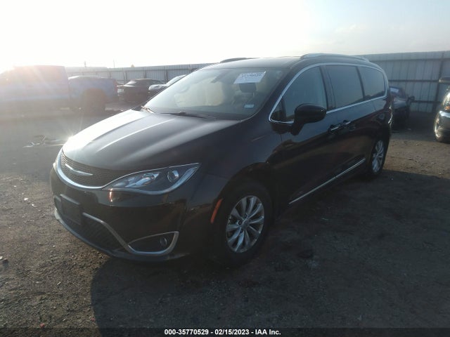 Chrysler Pacifica Touring L 2018 2C4RC1BG5JR127588 Image 2