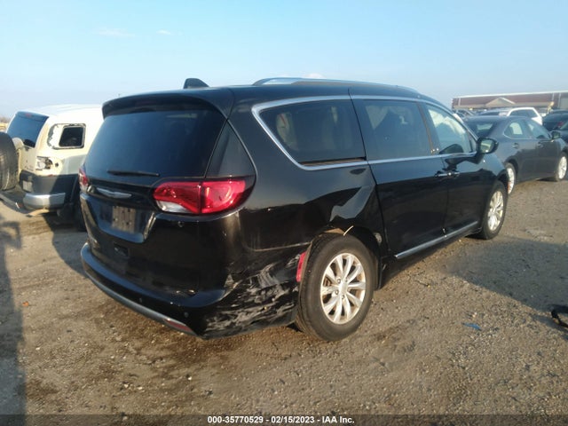Chrysler Pacifica Touring L 2018 2C4RC1BG5JR127588 Image 4