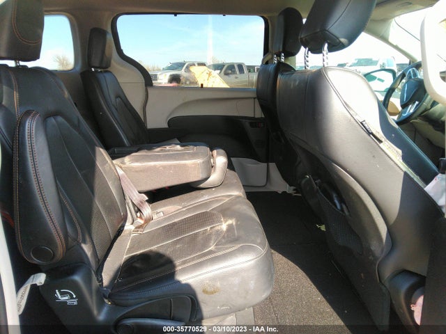 Chrysler Pacifica Touring L 2018 2C4RC1BG5JR127588 Image 8