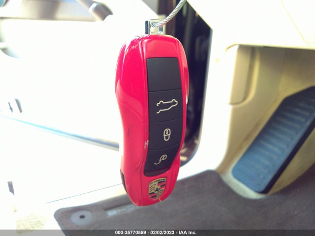 2018 Porsche Cayenne, VIN: WP1AA2A2XJKA02548