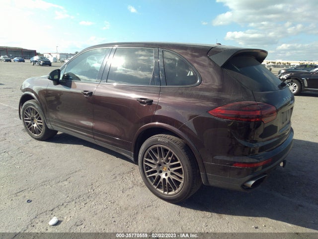 2018 Porsche Cayenne, VIN: WP1AA2A2XJKA02548