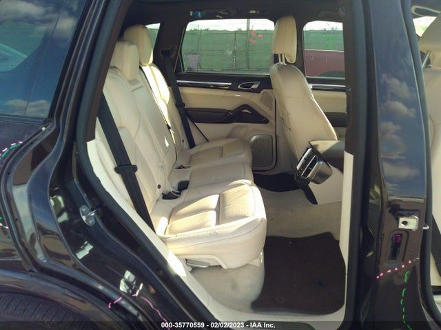 2018 Porsche Cayenne, VIN: WP1AA2A2XJKA02548