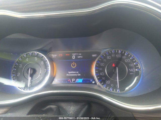 1C3CCCCG1FN551147 Chrysler 200 C