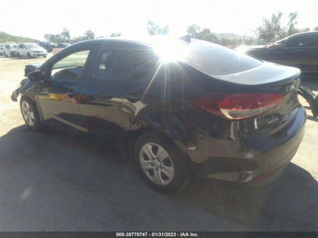 3KPFL4A74JE249110 KIA FORTE LX