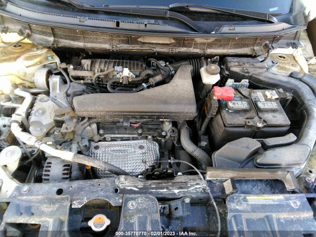 2018 NISSAN ROGUE SV VIN: 5N1AT2MV2JC761055