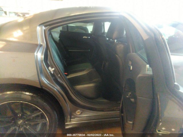 2C3CDXBGXKH696065 Dodge Charger Sxt