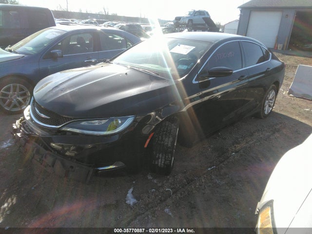 Chrysler 200 Limited Platinum 2017 1C3CCCAB9HN506497 Image 2