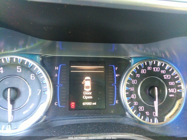 Chrysler 200 Limited Platinum 2017 1C3CCCAB9HN506497 Image 7