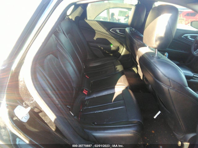 Chrysler 200 Limited Platinum 2017 1C3CCCAB9HN506497 Image 8