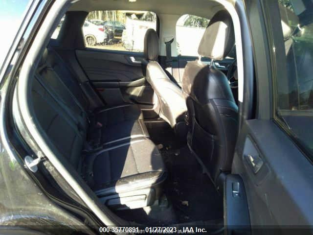 2022 Ford Escape, VIN: 1FMCU9H62NUA84185