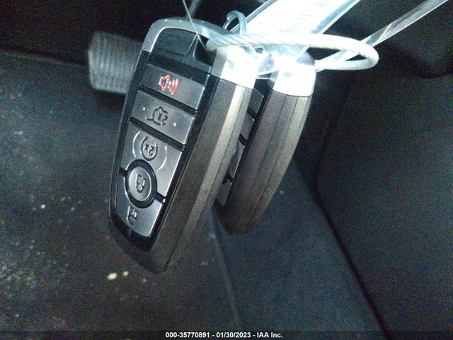 2022 Ford Escape, VIN: 1FMCU9H62NUA84185