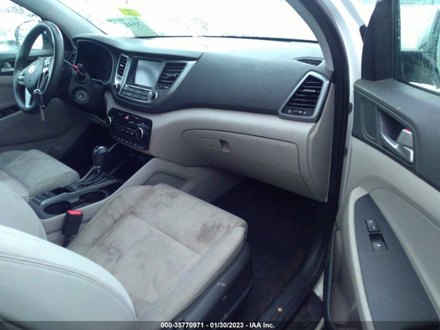 Hyundai TUCSON SEL 2018 KM8J33A40JU603583 Image 6